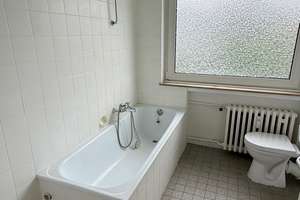 Freiheitstr, helle 2 Zimmer Wohnung, KDB, Balkon. Sackgasse. – Freiheitstr 64, 42277 Oberbarmen, Wuppertal – Vorschaubild 11
