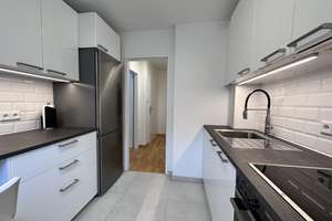 Neben der U-Bahn, komplett möbliert, 3-Zimmer-Wohnung - Wohnen auf Zeit in Milbertshofen – Georgenschwaigstraße 24, 80807 Milbertshofen, München – Vorschaubild 13