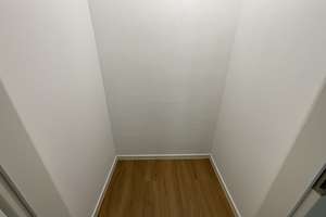 Attraktive 3-Zimmer-Wohnung mit Einbauküche und Loggia in Nürnberg Gleißhammer – Zerzabelshofstraße 15, 90478 Ludwigsfeld, Nürnberg – Vorschaubild 8