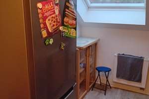 Charmante 2,5-Zimmer Dachgeschosswohnung in Essen Nordviertel auf Wunsch teilmöbliert – Peterstrasse 15, 54141 Nordviertel, Essen – Vorschaubild 3
