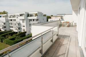 REDUZIERTE MAKLERCOURTAGE !! Luxuriöse Penthousewohnung – Die vollständige Adresse der Immobilie erhältst du vom Anbieter., 65189 Südost, Wiesbaden – Vorschaubild 3