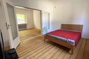Doppelhaushälfte mit Altbauflair, vier Garagen und vielseitigem Platzangebot – Die vollständige Adresse der Immobilie erhältst du vom Anbieter., 47249 Buchholz, Duisburg – Vorschaubild 3