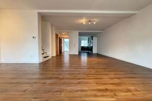 Rodenbach, Reiheneckhaus mit 6 ZKB, 2 Bäder, Gäste-WC, Terrasse, Carport – Die vollständige Adresse der Immobilie erhältst du vom Anbieter., 67688 Rodenbach – Vorschaubild 3