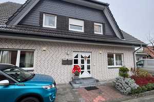 Erstklassige Investitionschance Dreifamilienhaus mit Wohlfühlfaktor in Rietberg zu verkaufen! – Gütersloh (Kreis) – Vorschaubild 1