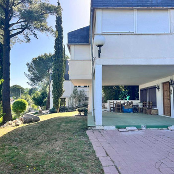 Freistehendes Chalet zu verkaufen in Las Rozas