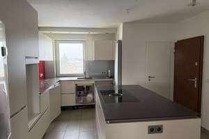 Penthouse-Träume über den Dächern Eibachs - inklusive im Wohnungspreis sind Garage und Stellplatz – Die vollständige Adresse der Immobilie erhältst du vom Anbieter., 90451 Röthenbach Ost, Nürnberg – Vorschaubild 6