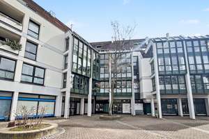 Charmante 2-Zimmer-Wohnung mit Wintergarten und Tiefgarage in Nürnberg, Röthenbach