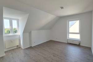 Dachgeschoss-Wohnung auf 2 Ebenen** 4 Zimmer + 2 Bäder + viel Platz – Gisperslebener Straße 41, 99089 Ilversgehofen, Erfurt – Vorschaubild 4