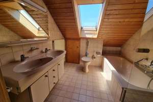Wohnung mit schöner Dachterrasse und viel Potenzial für Ihre Wohnideen – Die vollständige Adresse der Immobilie erhältst du vom Anbieter., 71404 Korb – Vorschaubild 12