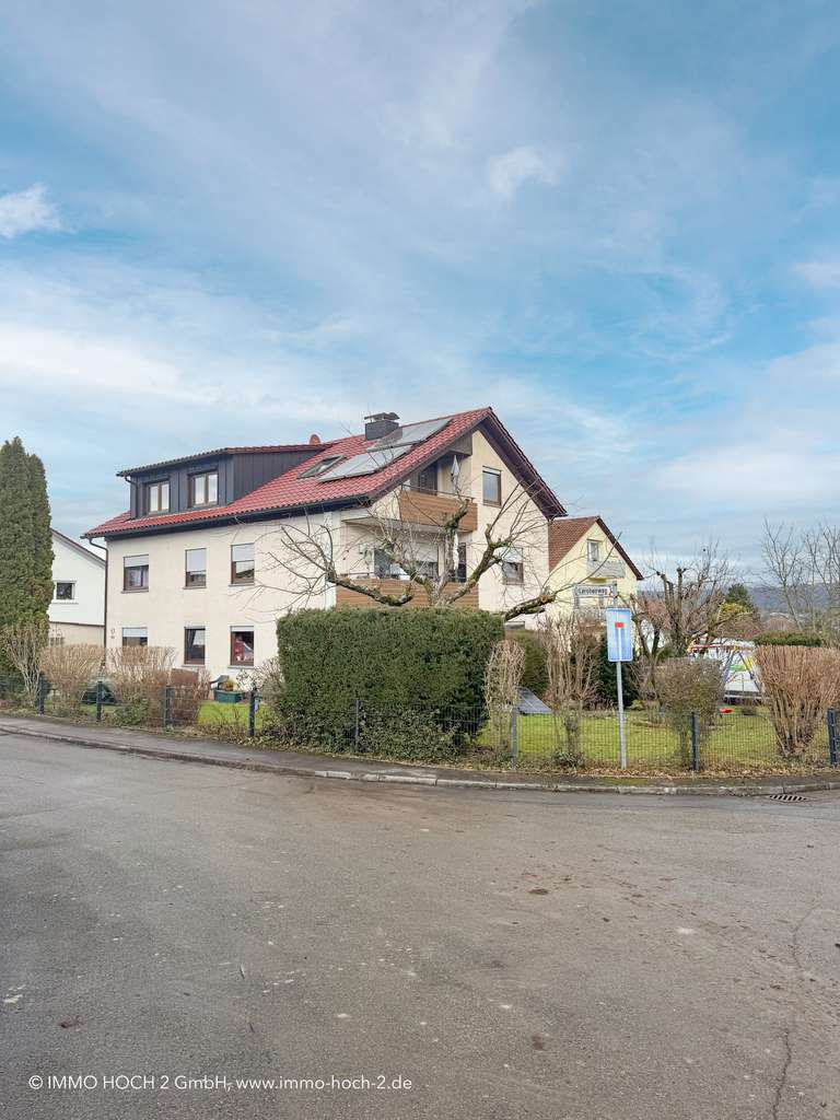 Immobilie in Allmersbach im Tal - Vielseitiges Mehrfamilienhaus mit über 320 m² Wohnfläche in begehrter Wohnlage - Bild 1