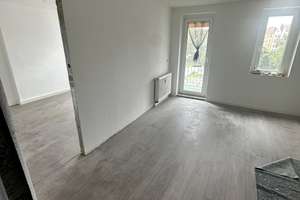 +++ Schöne helle 3- Dachgeschosswohnung +++ – Schützenplatz 11, 6712 Zeitz – Vorschaubild 9