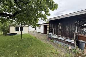 Sanierungsbedürftige DHH mit großem Eckgrundstück in ruhiger Lage von Augsburg-Bärenkeller – Die vollständige Adresse der Immobilie erhältst du vom Anbieter., 86156 Bärenkeller, Augsburg – Vorschaubild 5