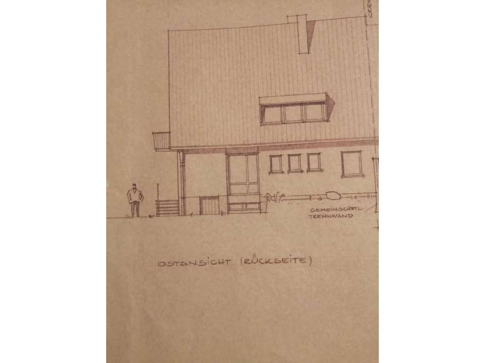 Ostansicht/Rückseite