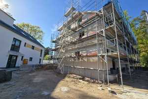 ER-Uttenreuth, Neubau DHH in expon. Lage, anspruchsv. Ausstatt., großz, durchd. Raumauft., Keller – Schleifweg 16, 91080 Erlangen-Höchstadt (Kreis) – Vorschaubild 4