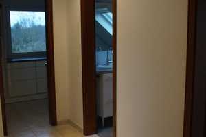 Helle 2-Zimmer DG-Wohnung in Aussichtslage - mit EBK und Balkon – Harzstraße 32, 70469 Stuttgart – Vorschaubild 4