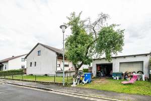 Sanierungsbedürftiges Wohnhaus mit Ausbaupotenzial – Die vollständige Adresse der Immobilie erhältst du vom Anbieter., 93482 Pemfling – Vorschaubild 3