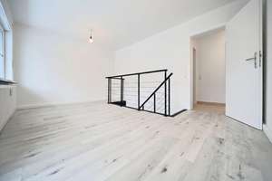 Maisonette-Wohnung mit Terrasse, Garten & Balkon - ruhig im Grünen und zentral in Alterlangen – Schobertweg 38, 91056 Heiligenloh, Erlangen – Vorschaubild 16