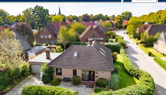Bild von Großzügiger Bungalow in zentraler Lage von Esens - Viel Platz für Familie und Gartenfreunde