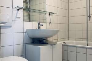 OHNE BALKON! Charmante 2 Zi.-Wohnung am Potsdamer Platz! – Alte Potsdamer Straße 9, 10785 Tiergarten, Berlin – Vorschaubild 8