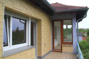 Wohnen mit Wintergarten und Blick ins Grüne  – Die vollständige Adresse der Immobilie erhältst du vom Anbieter., 97078 Versbach, Würzburg – Vorschaubild 10