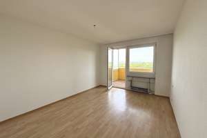 Freie 2-Zimmer-Wohnung mit Balkon im 5. Obergeschoss!  – Die vollständige Adresse der Immobilie erhältst du vom Anbieter., 70378 Mönchfeld, Stuttgart – Vorschaubild 2