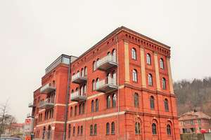 Property thumbnail 2