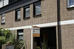 Großzügiges Reihenhaus + Garage mit Potential PREISSENKUNG!