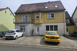 Großzügiges Mehrfamilienanwesen mit ehemaliger Gewerbefläche und Garage – Die vollständige Adresse der Immobilie erhältst du vom Anbieter., 96178 Pommersfelden – Vorschaubild 4