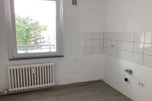 Helle 2-Zimmerwohnung mit Balkon in Baumheide zu vermieten. – Schlehenweg 13, 33609 Heepen, Bielefeld – Vorschaubild 4