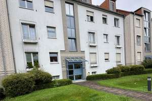 3 Zimmer (76m²) im 2. OG von Privat