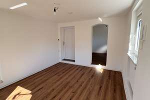 Frisch sanierte 1,5-Zimmer-Wohnung mit außergewöhnlich großer Terrasse - Stuttgart-Süd – Hohentwielstraße 158a, 70199 Südheim, Stuttgart – Vorschaubild 5