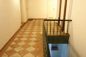 2-Zimmer-Eigentumswohnung in Regensburg-Altstadt – Dachterrasse, Wellnessbad & Donaunähe – Die vollständige Adresse der Immobilie erhältst du vom Anbieter., 93047 Innenstadt, Regensburg – Vorschaubild 9