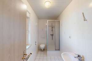 Freistehendes Familienhaus mit 6 Zimmern und großem Garten in Sömmerda – 99610 Sömmerda – Vorschaubild 4