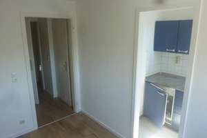 Bad Cannstatt, kleine 1-ZW im DG, Sitz-Duschwanne, Parkplatz – Teinacherstraße 6, 70372 Kurpark, Stuttgart – Vorschaubild 23