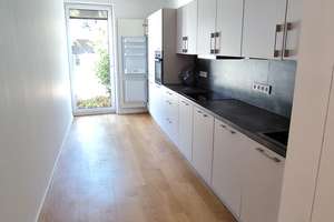 Attraktive 3-Zimmer-Wohnung mit Terrasse, Einbauküche und Tiefgaragenstellpl – Clara-Schumann-Straße 5, 93049 Westenviertel, Regensburg – Vorschaubild 5
