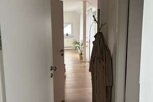 3 Zimmer Dachgeschosswohnung in Bielefeld Nähe Innenstadt – Die vollständige Adresse der Immobilie erhältst du vom Anbieter., 33609 Mitte, Bielefeld – Vorschaubild 4