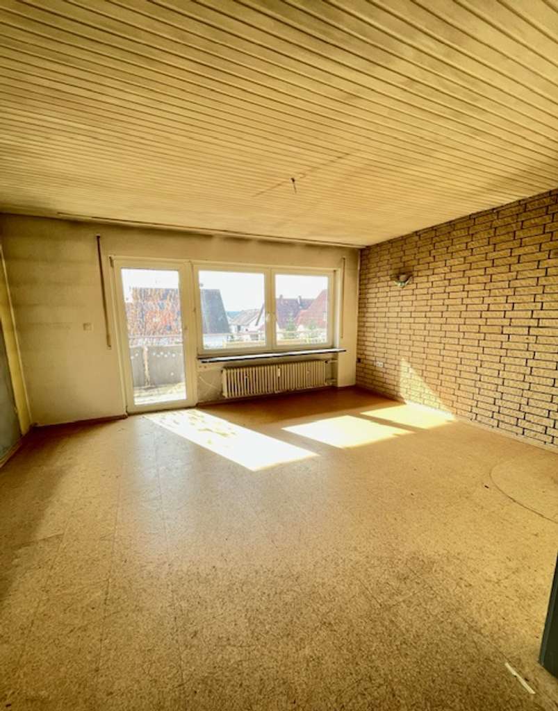 Immobilie in Röttenbach - Vielseitiges Wohnjuwel in Röttenbach – Renovieren, Gestalten, Profitieren! - Bild 3