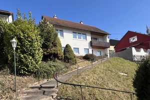 Freistehendes 1-2-Familien-Haus mit schönem Blick – Esslingen (Kreis) – Vorschaubild 2