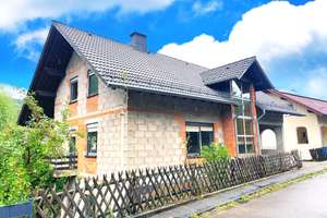 Großes freistehendes Einfamilienhaus in Sackgasse in Münchweiler, provisionsfrei – Die vollständige Adresse der Immobilie erhältst du vom Anbieter., 66981 Münchweiler an der Rodalb – Vorschaubild 1