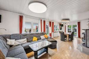 Familienidylle mit Garten & Kamin - Charmantes Einfamilienhaus mit viel Platz & zwei Garagen – Die vollständige Adresse der Immobilie erhältst du vom Anbieter., 72108 Rottenburg am Neckar – Vorschaubild 6