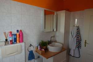 Helle 3‑Zi.-Maisonette mit Balkon & Stellplatz – 10 Min. zum Wandsbeker Markt – Von-Bargen-Str. 39, 22041 Wandsbek (Ortsteil), Hamburg – Vorschaubild 2