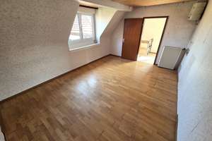FAMILIENHAUS MIT 5 ZIMMERN, KÜCHE MIT GROßER VORRATSKAMMER, KLEINER GARTEN UND TERRASSE... – Die vollständige Adresse der Immobilie erhältst du vom Anbieter., 76228 Grünwettersbach, Karlsruhe – Vorschaubild 23