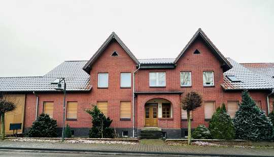 Bild von VIERSEITENHOF mit 4 WOHNUNGEN + GARTEN