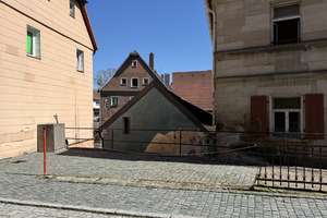 Charmantes Anwesen mit viel Platz und vielseitigem Entwicklungspotenzial in Creußen – Die vollständige Adresse der Immobilie erhältst du vom Anbieter., 95473 Creußen – Vorschaubild 17