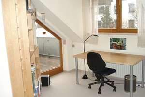 Lichtdurchflutete Dachwohnung mit Aussicht – Eselsbergsteige 98, 89075 Eselsberg, Ulm – Vorschaubild 2