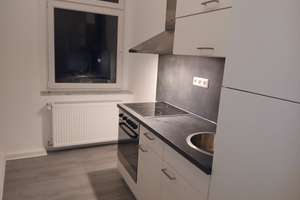 Kernsanierte moderne Single-Wohnung in Wuppertal-Oberbarmen (Küche / Bad teilmöbliert) – Die vollständige Adresse der Immobilie erhältst du vom Anbieter., 42277 Oberbarmen, Wuppertal – Vorschaubild 9