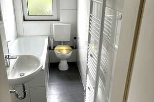Helle 1-Zimmer-Wohnung mit großer Küche und Tageslichtbad! – Helmstraße 42, 45359 Frintrop, Essen – Vorschaubild 4