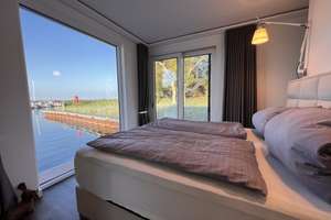 LUXUS Hausboot - 3 Etagen - 100m² Wohnen + 120 m² SONNENTERRASSE - Kamin, Kino, komplett individuell