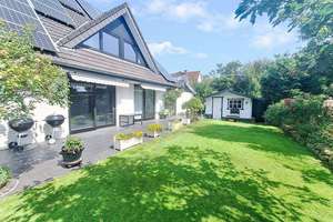 Extravagantes, großes Einfamilienhaus mit Galeriecharakter in begehrter Waldrandlage von St. Gertrud – Die vollständige Adresse der Immobilie erhältst du vom Anbieter., 23556 Sankt Gertrud, Lübeck – Vorschaubild 4