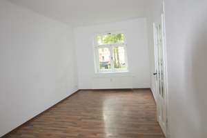 * NACHMIETER zum 01.10.2026 GESUCHT * großer Balkon & tagesbelichtetes Wannenbad * – Schmidt-Rühl-Straße 5 E, 4347 Schönefeld-Abtnaundorf, Leipzig – Vorschaubild 11